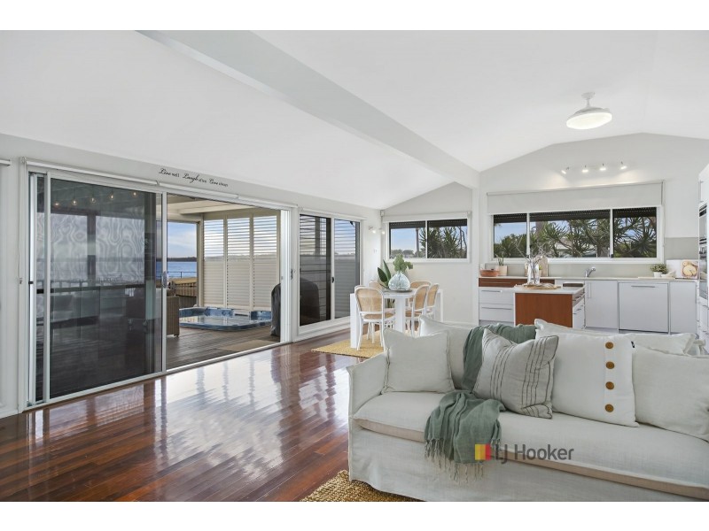 144 Main Road, Toukley NSW 2263