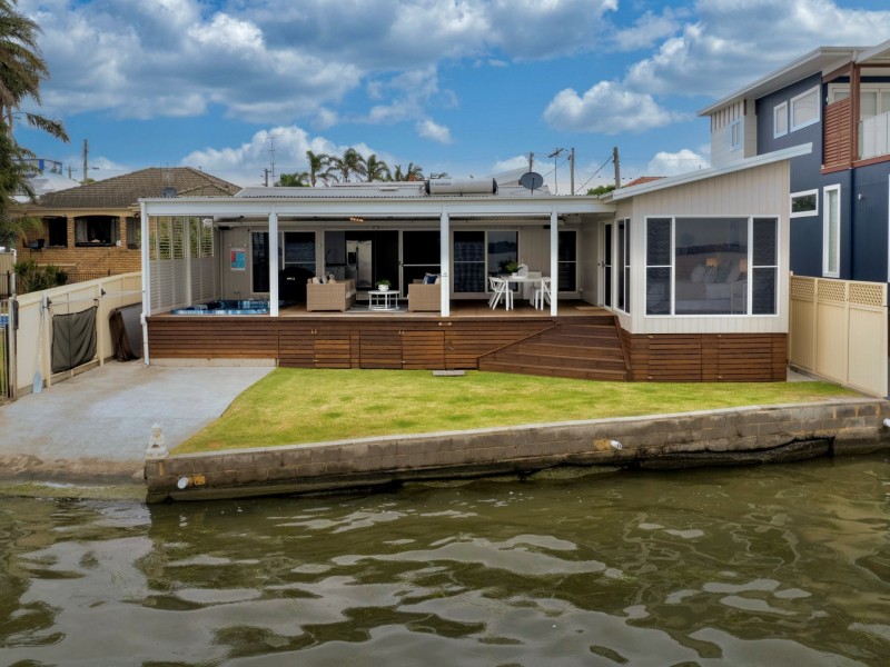 144 Main Road, Toukley NSW 2263