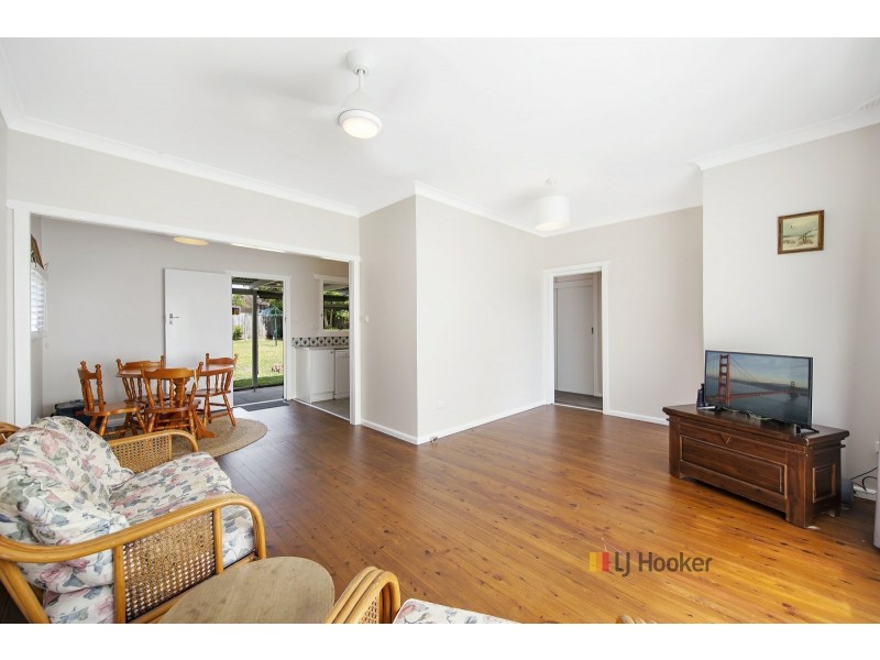 6 Huene Avenue, Halekulani NSW 2262