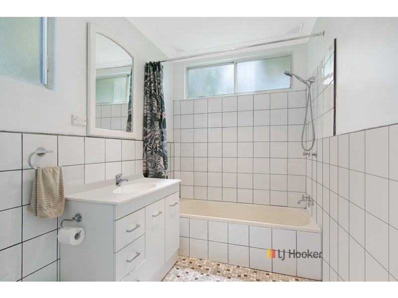 6 Huene Avenue, Halekulani NSW 2262