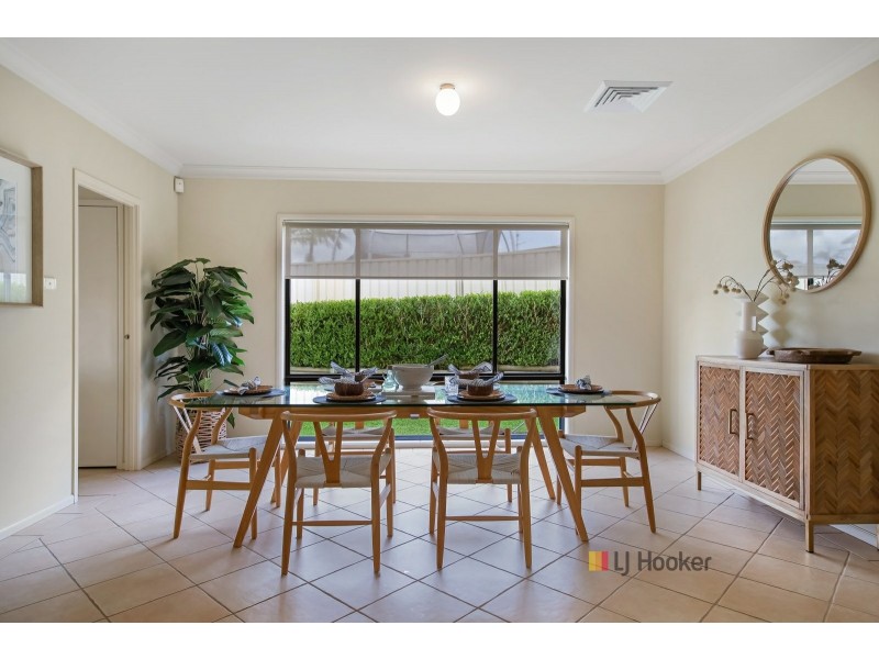 8 Swindon Close, Lake Haven NSW 2263