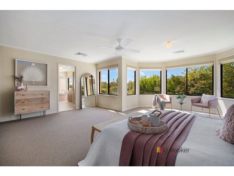 8 Swindon Close, Lake Haven NSW 2263