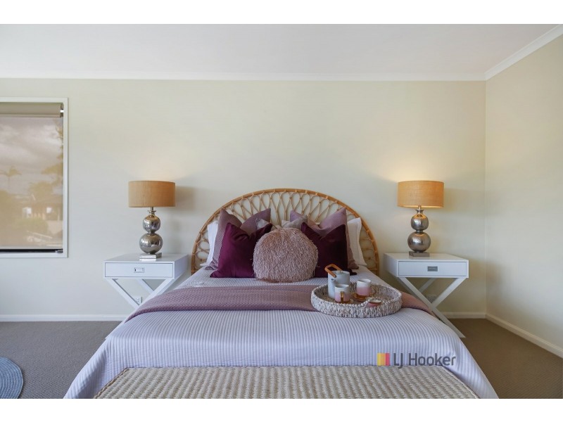 8 Swindon Close, Lake Haven NSW 2263