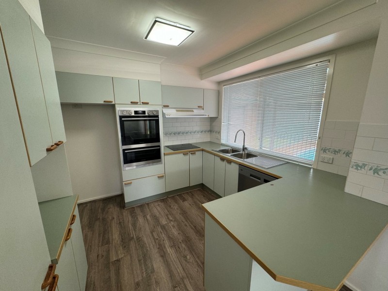 8 Rodney Close, Lake Munmorah NSW 2259