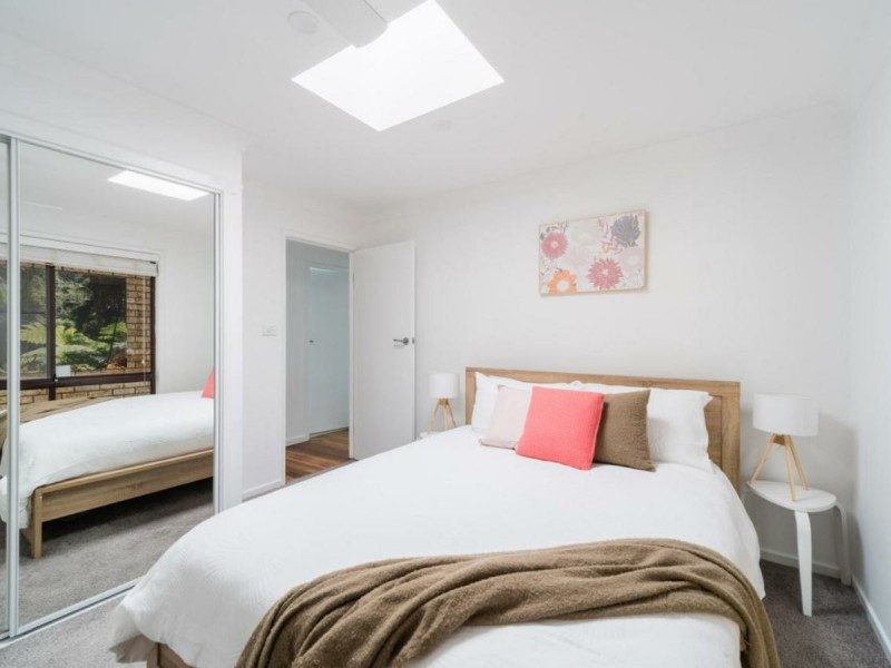 21 Lakeshore Avenue, Kingfisher Shores NSW 2259