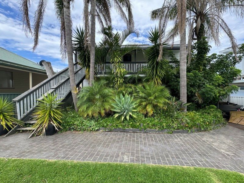 15 Boronia Avenue, Lake Munmorah NSW 2259