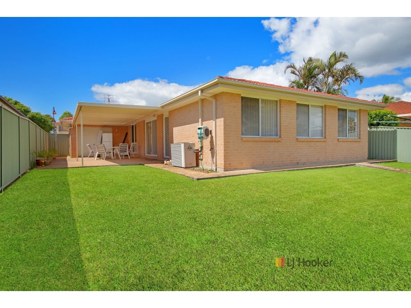 10 Duntroon Close, Hamlyn Terrace NSW 2259