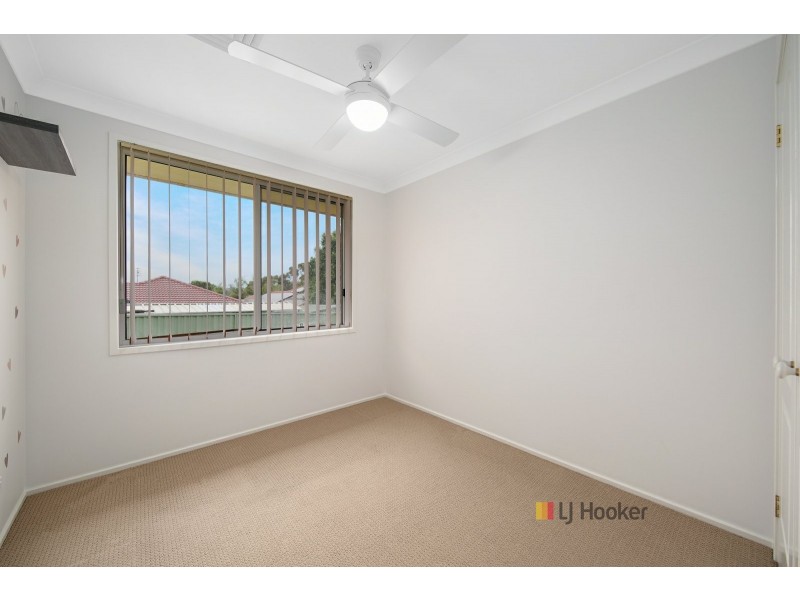 10 Duntroon Close, Hamlyn Terrace NSW 2259