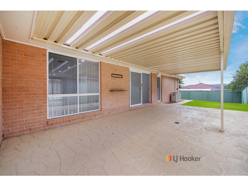 10 Duntroon Close, Hamlyn Terrace NSW 2259