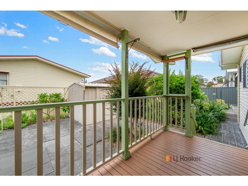 33/2 Mulloway Road, Chain Valley Bay NSW 2259
