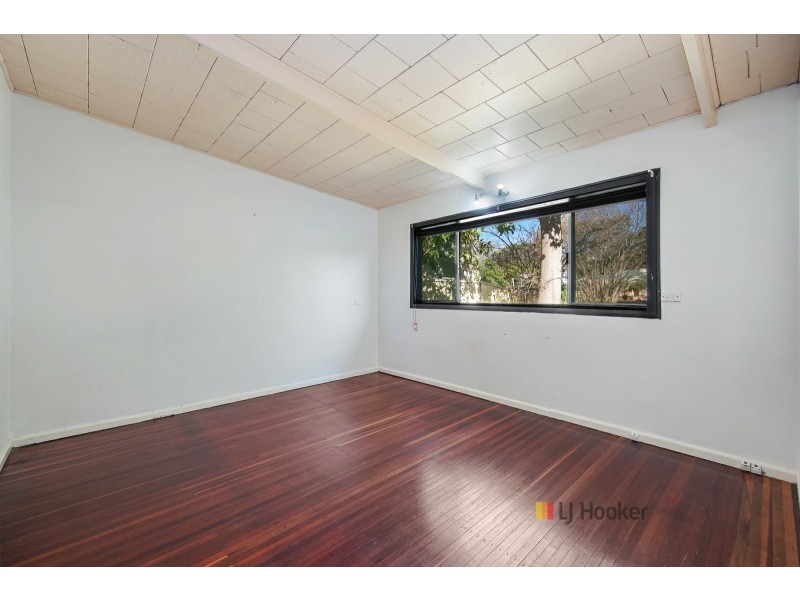 11 Natuna Avenue, Budgewoi NSW 2262