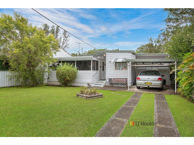 199 Birdwood Drive, Blue Haven NSW 2262