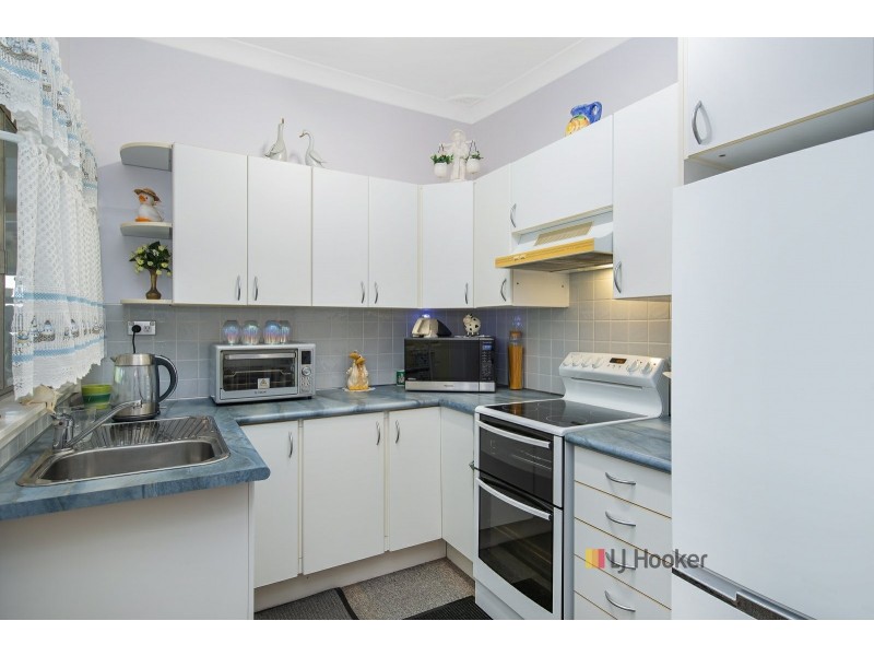 199 Birdwood Drive, Blue Haven NSW 2262