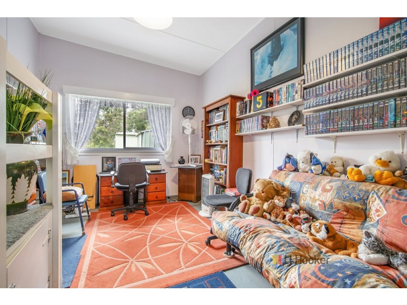 199 Birdwood Drive, Blue Haven NSW 2262