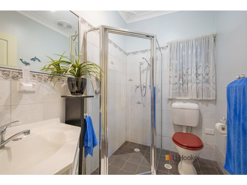 199 Birdwood Drive, Blue Haven NSW 2262