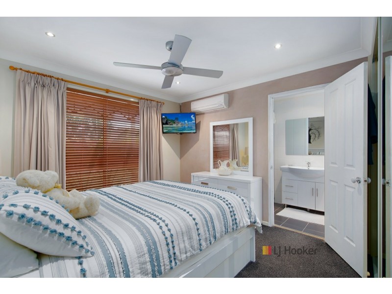 4 Imlay Street, Woongarrah NSW 2259