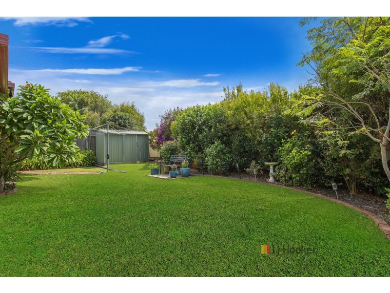 44 Scenic Circle, Budgewoi NSW 2262