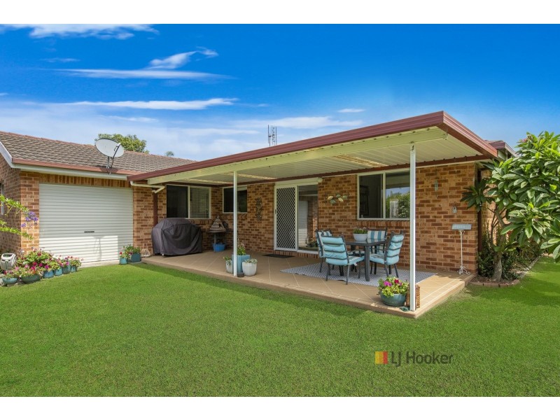 44 Scenic Circle, Budgewoi NSW 2262