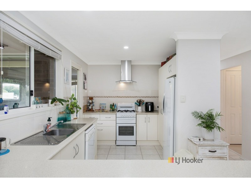 44 Scenic Circle, Budgewoi NSW 2262