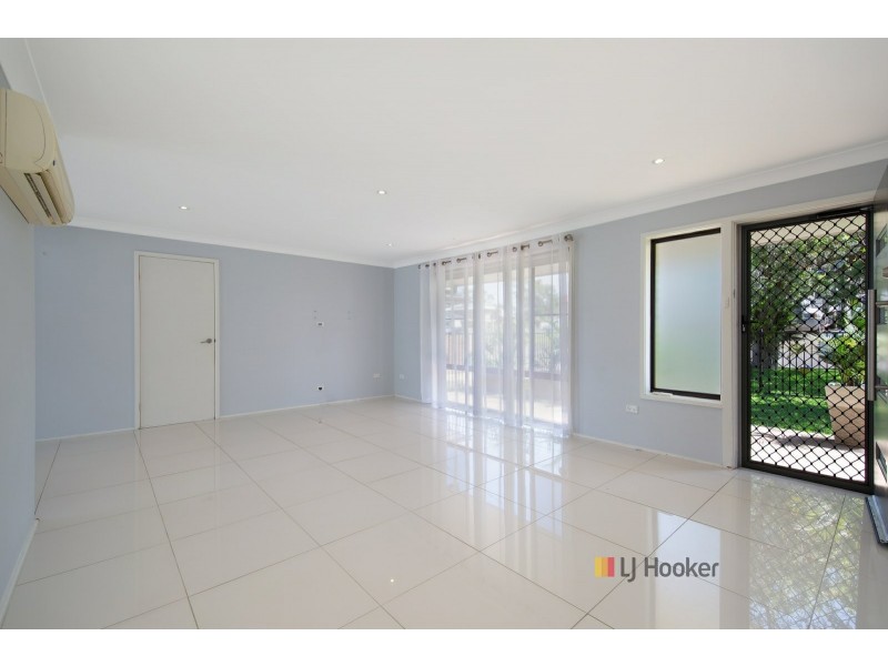 2/9 Koowong Road, Gwandalan NSW 2259