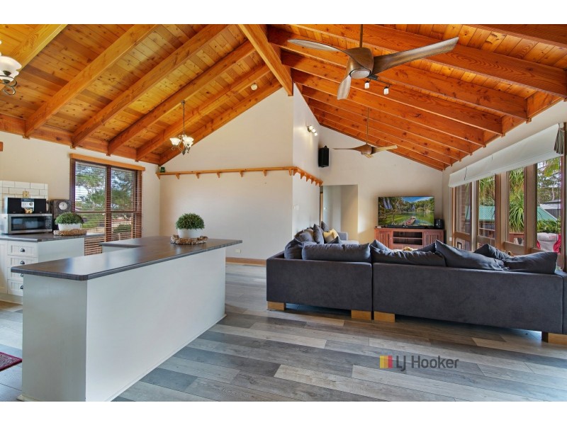 44 Lakeway Drive, Lake Munmorah NSW 2259