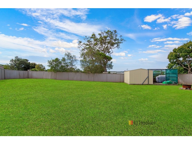15 Radford Place, Lake Munmorah NSW 2259