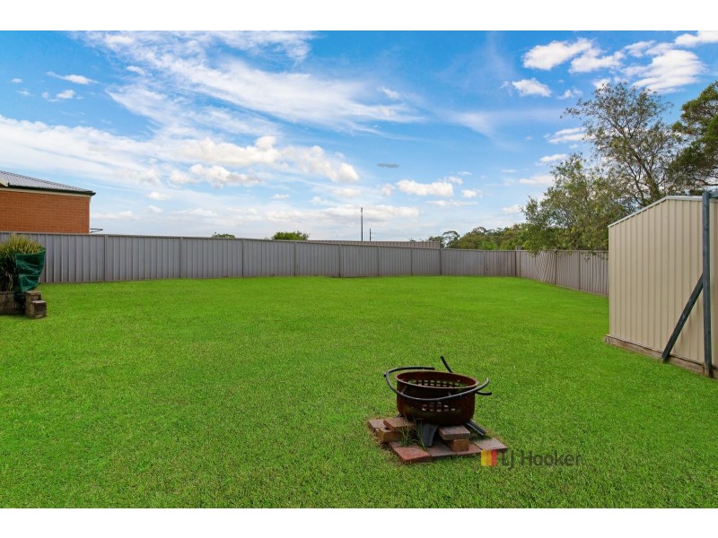 15 Radford Place, Lake Munmorah NSW 2259