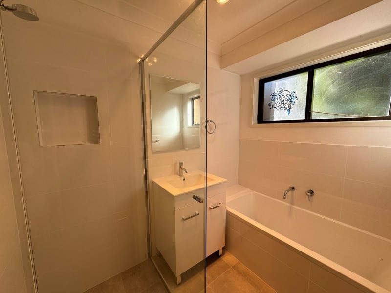 10 Parton Close, Buff Point NSW 2262