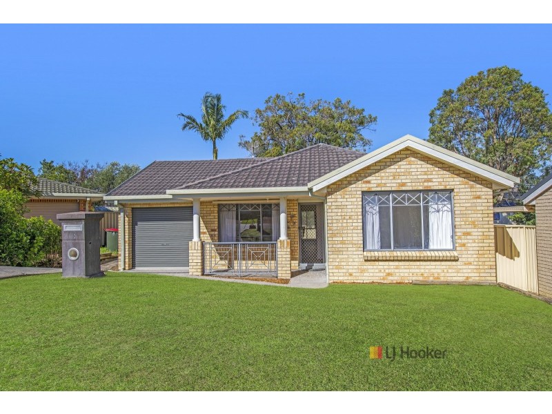 18 Waugh Close, Blue Haven NSW 2262