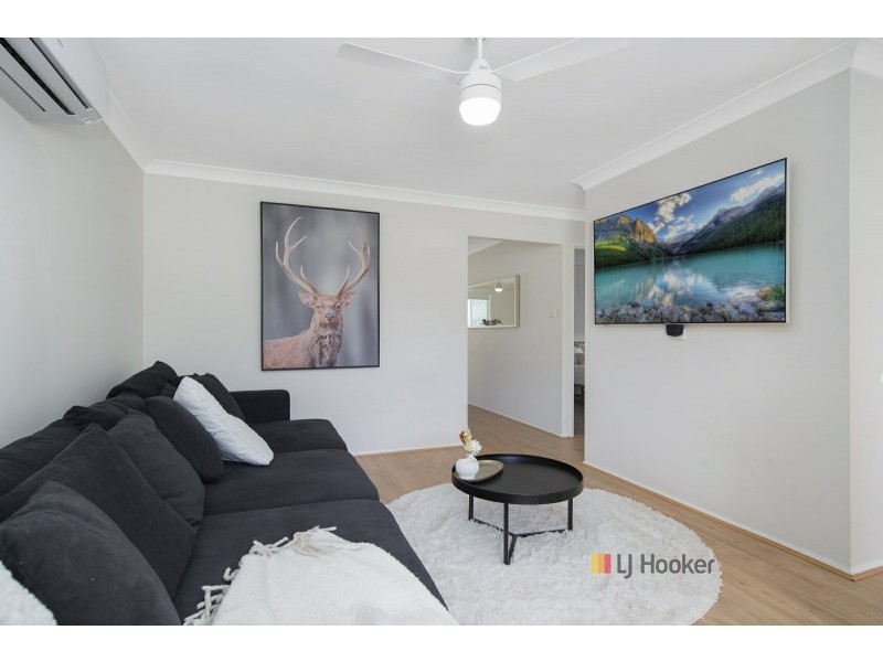 18 Waugh Close, Blue Haven NSW 2262