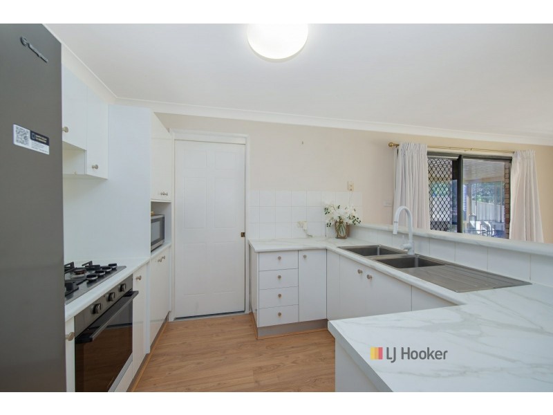 18 Waugh Close, Blue Haven NSW 2262