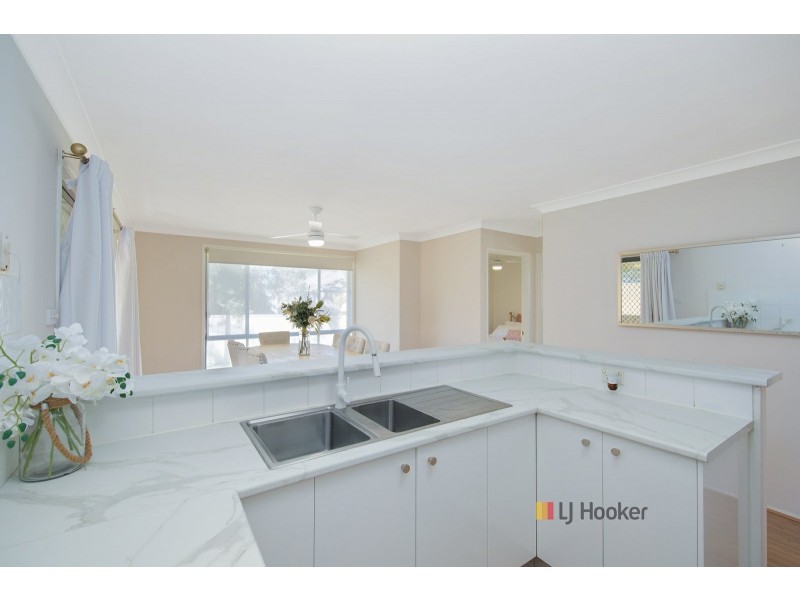 18 Waugh Close, Blue Haven NSW 2262