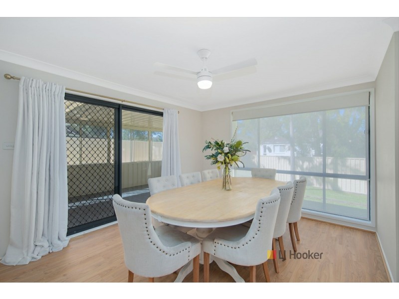 18 Waugh Close, Blue Haven NSW 2262