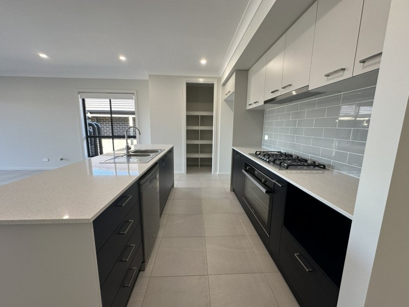 9 McEnery Close, Hamlyn Terrace NSW 2259