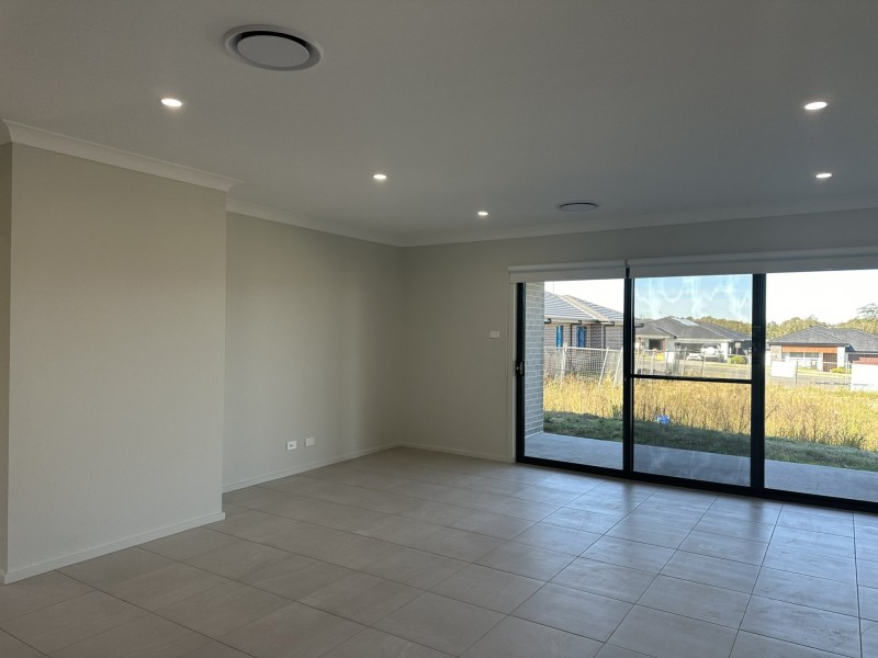 9 McEnery Close, Hamlyn Terrace NSW 2259