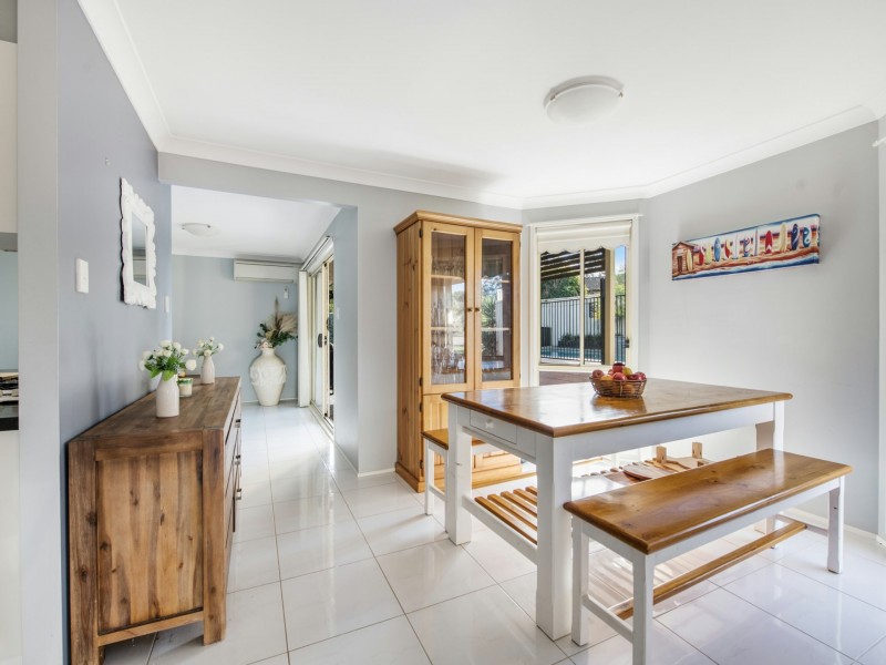 2 Flame Tree Close, Hamlyn Terrace NSW 2259