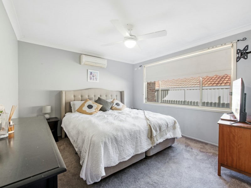 2 Flame Tree Close, Hamlyn Terrace NSW 2259