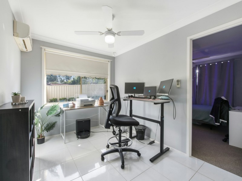 2 Flame Tree Close, Hamlyn Terrace NSW 2259