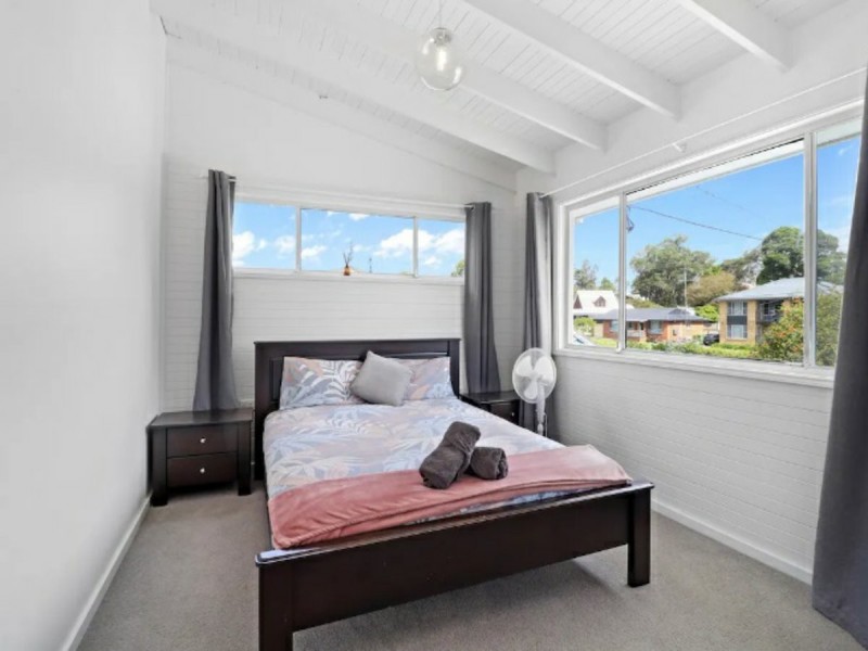62 Lloyd Avenue, Chain Valley Bay NSW 2259