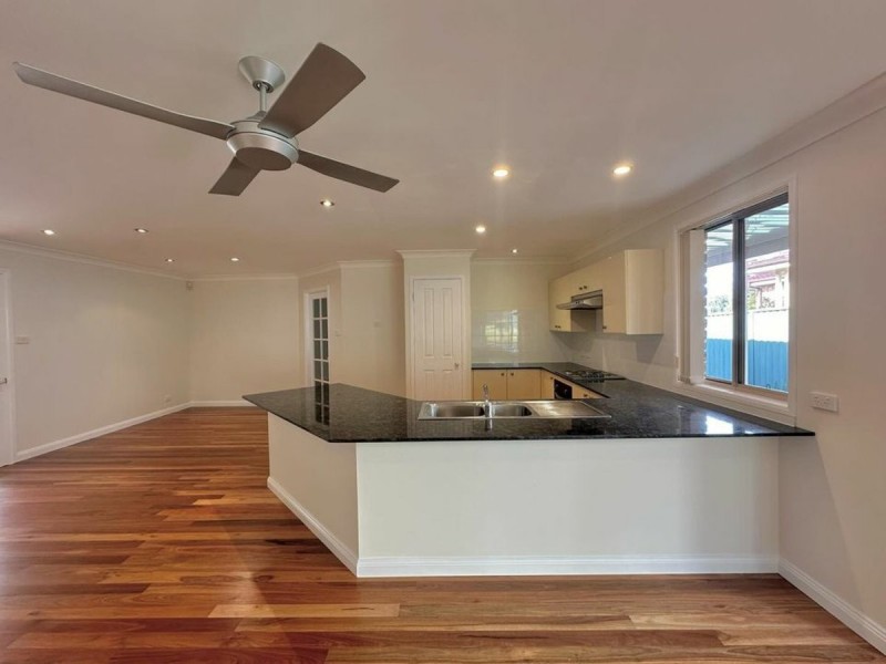 24 Delia Avenue, Budgewoi NSW 2262