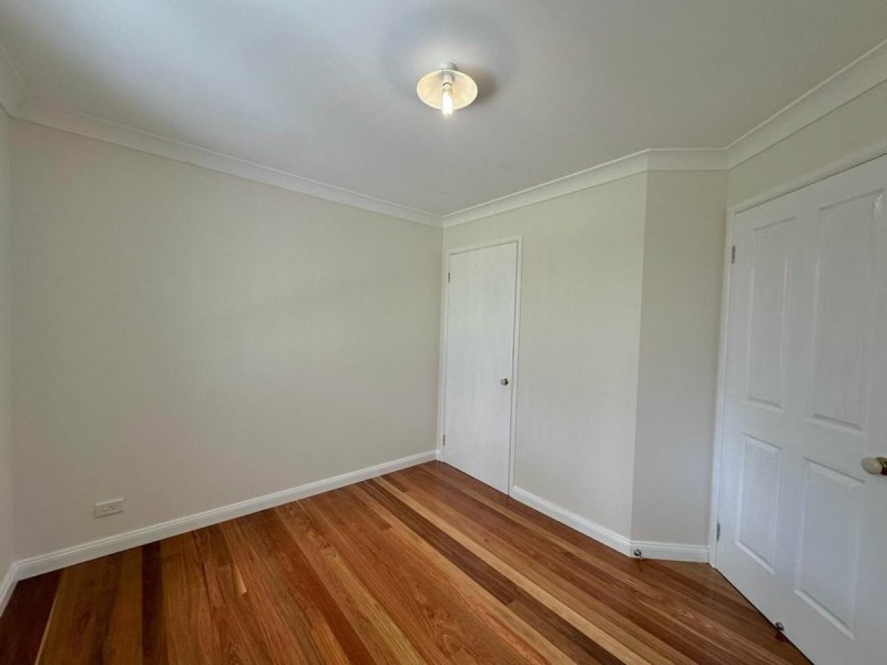 24 Delia Avenue, Budgewoi NSW 2262