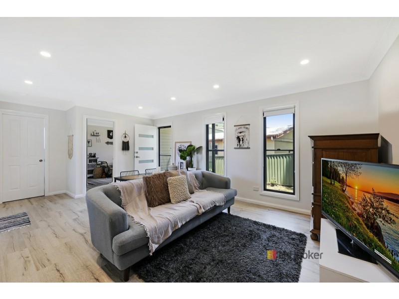 37a Woodland Parkway, Buff Point NSW 2262