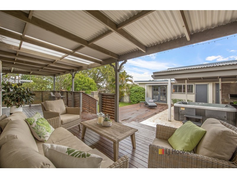 30 Coonanga Avenue, Budgewoi NSW 2262