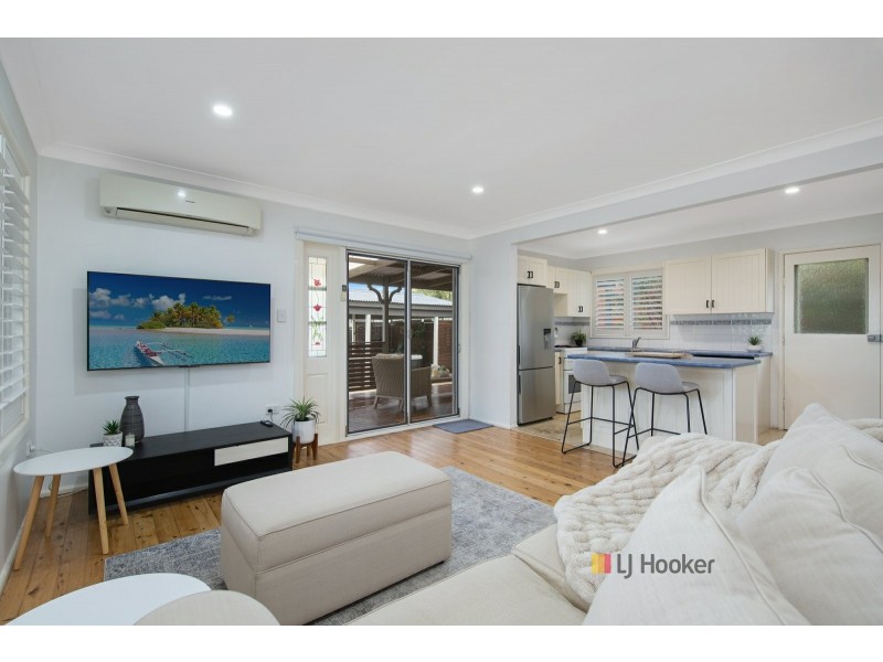 30 Coonanga Avenue, Budgewoi NSW 2262