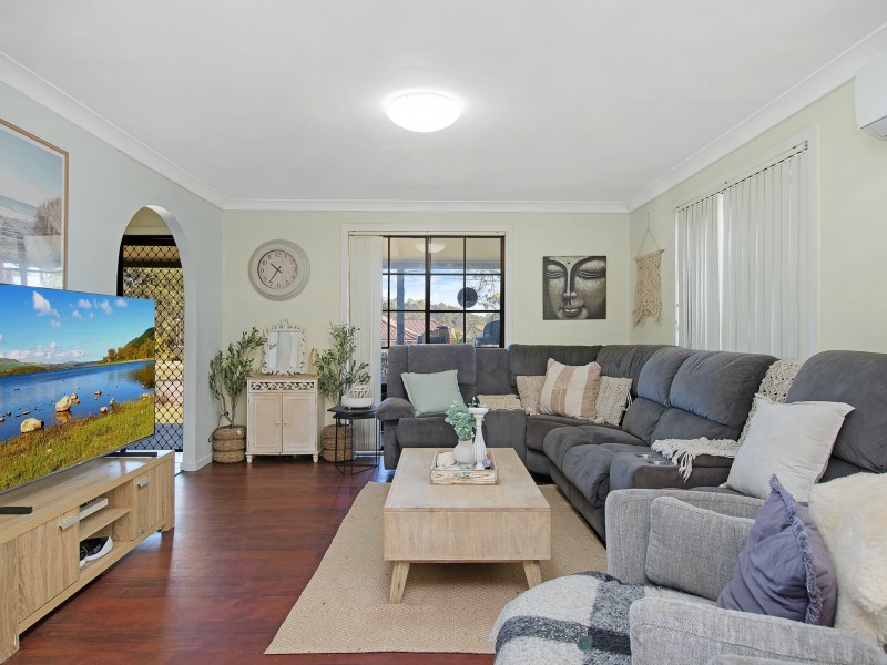 49 Mckellar Boulevard, Blue Haven NSW 2262