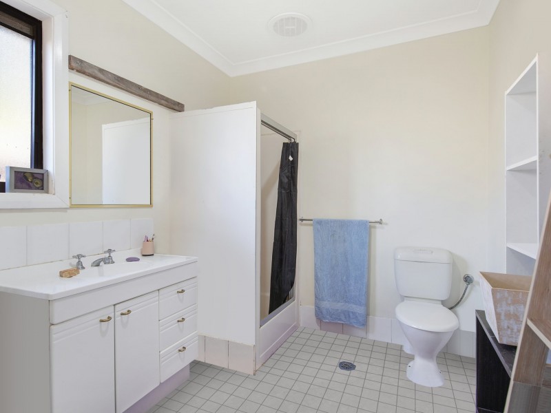 49 Mckellar Boulevard, Blue Haven NSW 2262