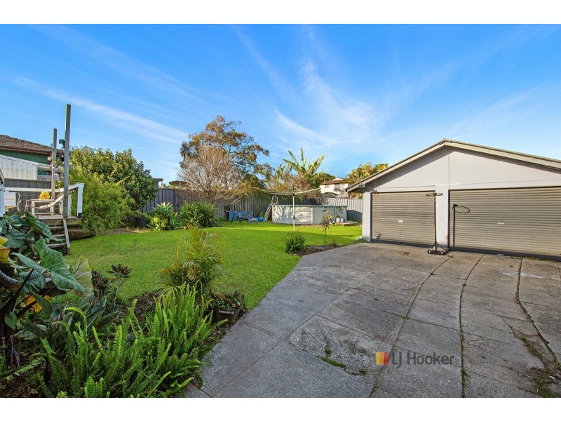 77 Coonanga Avenue, Halekulani NSW 2262