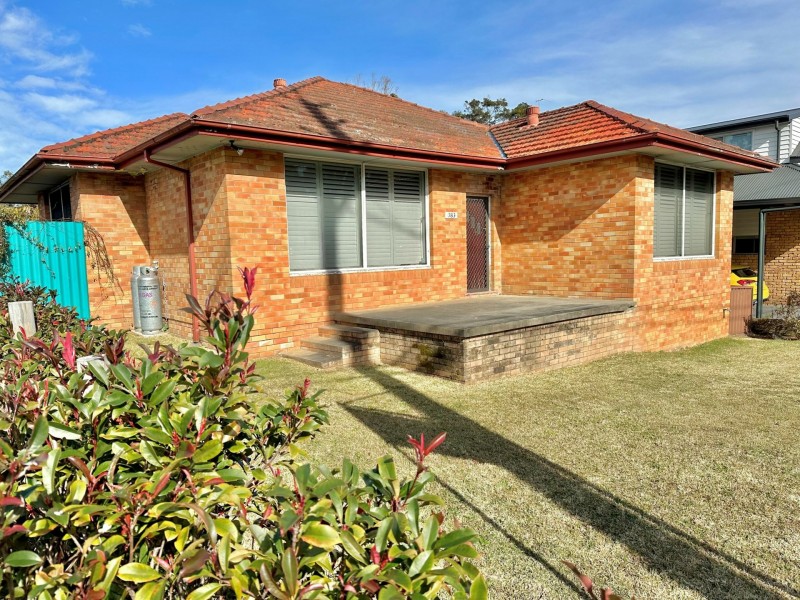 383 Main Road, Noraville NSW 2263