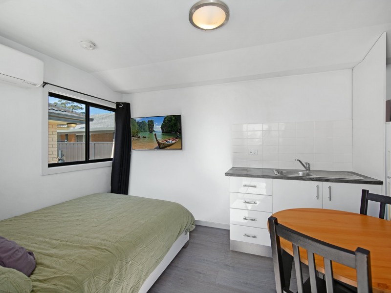 41 Summerland Road, Summerland Point NSW 2259