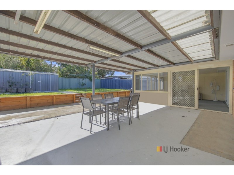 11 Ahina Avenue, Halekulani NSW 2262